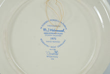Load image into Gallery viewer, Lot of 2 Goebel M.J. Hummel Annual Collector Plates Stormy Weather 1975 & Spring Dance 1980