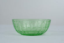 Load image into Gallery viewer, Hazel Atlas Colonial Block Green Depression Glass Bowl Vintage 7 Inch