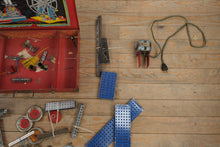 Load image into Gallery viewer, 1949 A.C. Gilbert Erector Set No. 8½ – All-Electric Ferris Wheel Set with Working Motor