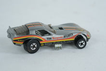 Load image into Gallery viewer, Hot Wheels Tom Mongoose McEwen Funny Car Silver Split Body 1977