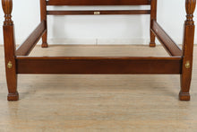 Load image into Gallery viewer, Lexington Queen Size Spiraled Poster Bed