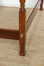 Load image into Gallery viewer, Lexington Queen Size Spiraled Poster Bed