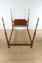 Load image into Gallery viewer, Lexington Queen Size Spiraled Poster Bed