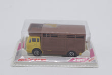 Load image into Gallery viewer, Majorette No. 200 Béttailère Livestock Truck (Diecast Metal, Made in France)