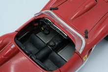 Load image into Gallery viewer, Bburago Ferrari 250 Testa Rossa (1957) 1:18 Scale Diecast Model Car – Made in Italy