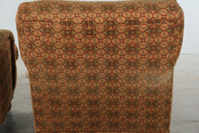Load image into Gallery viewer, Pair of Traditional Upholstered Club Chairs with Patterned Fabric and Turned Wood Legs