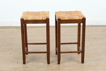 Load image into Gallery viewer, Pair Counter Height Rush Seat Bar Stools Wood Frame 25 Inch