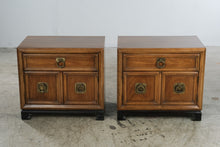 Load image into Gallery viewer, Pair of Vintage Thomasville Pan-Asian Nightstands, 1970