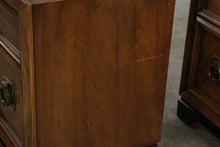 Load image into Gallery viewer, Pair of Vintage Thomasville Pan-Asian Nightstands, 1970