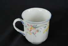 Load image into Gallery viewer, Villeroy Boch Riviera Coffee Mugs Set of 3 Floral Porcelain