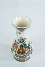 Load image into Gallery viewer, Delft Polychrome Hand-Painted Floral Vase - 416