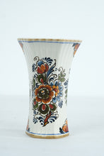 Load image into Gallery viewer, Delft Polychrome Hand-Painted Floral Beaker Vase - 441