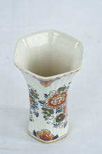 Load image into Gallery viewer, Delft Polychrome Hand-Painted Floral Beaker Vase - 441