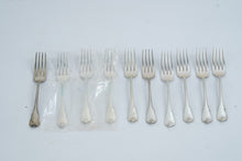 Load image into Gallery viewer, Wallace Grand Colonial Sterling Silver Flatware 42 Piece Set Vintage With Chest