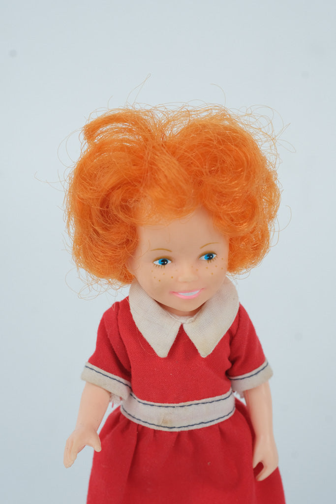 Vintage Annie Doll – Red Dress with White Collar – Classic 1980s Movie