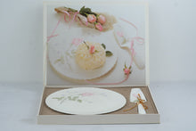 Load image into Gallery viewer, Mikasa April Rose B2053 Vintage Bone China Cake Plate Server Set Japan Boxed