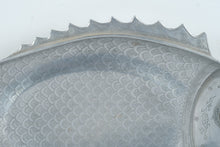 Load image into Gallery viewer, Arthur Court 1975 Vintage Aluminum Fish Serving Platter Green Stone Eye 25 Inch