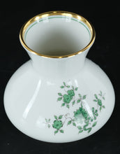 Load image into Gallery viewer, Augarten Vienna Hand-Painted Porcelain Vase & Trinket Dish Set – “Grüne Blume” Green Floral with Gold Trim