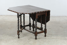 Load image into Gallery viewer, Antique Oak Barley Twist Gateleg Drop Leaf Table