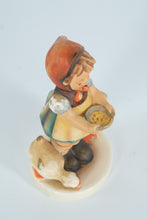 Load image into Gallery viewer, Hummel Figurine Be Patient #197/0 TMK-5 – Girl Feeding Geese – 4.5” Vintage Goebel W. Germany