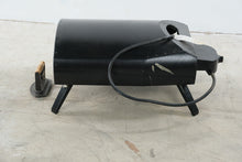 Load image into Gallery viewer, Bertello Grande Outdoor Gas Pizza Oven Black Portable Propane Pizza Maker
