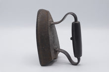 Load image into Gallery viewer, Antique Cast Iron Sad Iron Number 7 with Removable Handle Primitive Laundry Decor