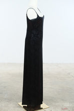 Load image into Gallery viewer, Shoulder By Shill Scott Black Velvet Floral Maxi Slip Dress Size 8