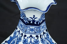 Load image into Gallery viewer, Blue & White Porcelain Vase Scalloped Rim Floral Motif Decorative Chinoiserie Vase 11"