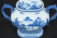 Load image into Gallery viewer, Bombay Blue & White Porcelain Sugar Bowl w Lid Scenic Chinoiserie 7"