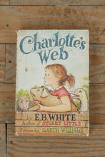 Load image into Gallery viewer, Charlotte’s Web by E. B. White (1952, Harper & Row) – Illustrated by Garth Williams – Vintage Hardcover with Dust Jacket
