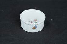 Load image into Gallery viewer, Le Faune Fireproof Porcelain Nesting Baking Bowl Set 4 Floral Butterfly France