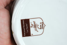 Load image into Gallery viewer, Le Faune Fireproof Porcelain Nesting Baking Bowl Set 4 Floral Butterfly France
