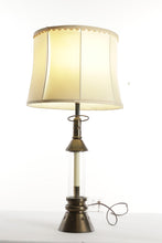 Load image into Gallery viewer, Brass Star Lantern Table Lamp