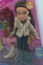 Load image into Gallery viewer, Bratz Yasmin Style It Fashion Collection Doll 2001 MGA NIB