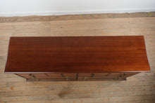 Load image into Gallery viewer, Broyhill Mahogany Triple Dresser with Mirror Traditional 9 Drawer Dresser 66W