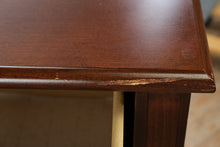 Load image into Gallery viewer, Broyhill Mahogany Triple Dresser with Mirror Traditional 9 Drawer Dresser 66W