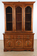 Load image into Gallery viewer, Broyhill Traditional Cherry Finish China Cabinet and Hutch with Glass Display Doors