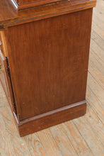 Load image into Gallery viewer, Broyhill Traditional Cherry Finish China Cabinet and Hutch with Glass Display Doors