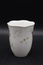 Load image into Gallery viewer, Lenox Butterfly Meadow Monarch and Tiger Swallowtail Mugs Set of 3