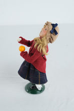 Load image into Gallery viewer, Byers Choice Traditional Child Girl Caroler Holding Orange 1999 Christmas Figure