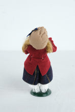 Load image into Gallery viewer, Byers Choice Traditional Child Girl Caroler Holding Orange 1999 Christmas Figure