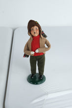 Load image into Gallery viewer, Byers Choice Traditional Child Boy Caroler 1999 Christmas Figure