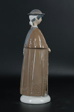 Load image into Gallery viewer, Lladro “Galician Nobleman” Figurine – Handcrafted Porcelain – Retired Collectible
