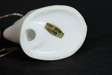 Load image into Gallery viewer, Vintage Bone China Goose Figurine Ornament – Made in Taiwan (3")