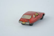Load image into Gallery viewer, Vintage 1971 Matchbox Superfast No. 51 Citroën SM – Made in England by Lesney