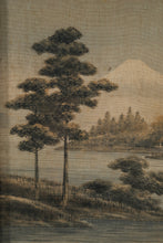Load image into Gallery viewer, Mt.Fuji with Village Silk Art