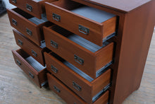 Load image into Gallery viewer, Canal Dover Hill House Collection Amish Mission Style 8 Drawer Dresser