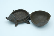 Load image into Gallery viewer, Cast Iron Ladybug Hide a Key