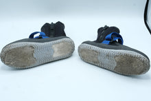 Load image into Gallery viewer, Chota NB100 Neoprene Water Shoes Size 5 Black Blue Outdoor Wading Boots