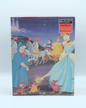 Load image into Gallery viewer, Walt Disney’s Cinderella 200-Piece Jigsaw Puzzle by Golden (Original Box, Unopened)